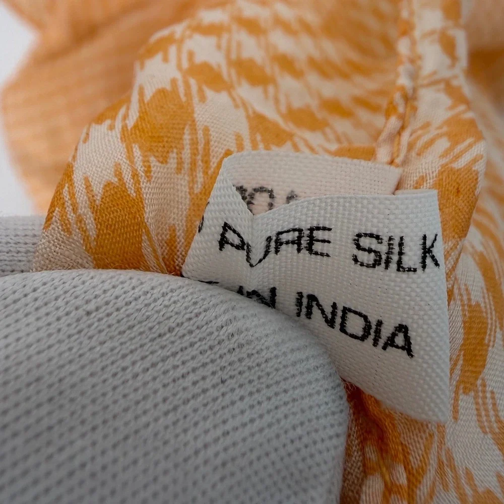 Vintage 100% Pure Silk Orange Houndstooth Square Scarf Neckerchief Preppy 105-31